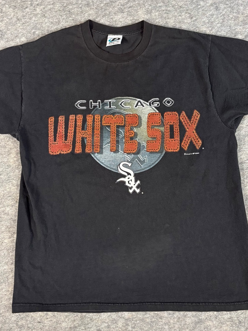 Vintage Y2K 2002 MLB Chicago White Sox Dynasty Black T-Shirt Distressed XL